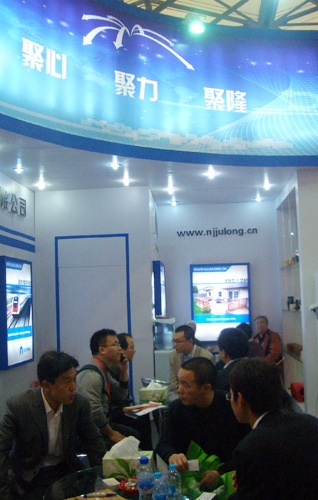 南京聚锋参加第二十四届中国国际塑料橡胶工业展览会取得圆满成功