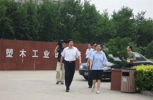 南京市政府领导莅临聚锋参观指导工作